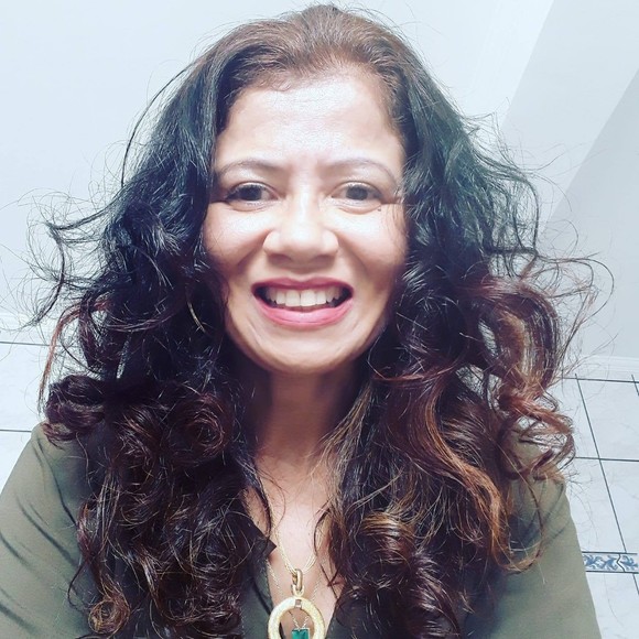 Meet your Posher, Andrea - Picture 1 of 1